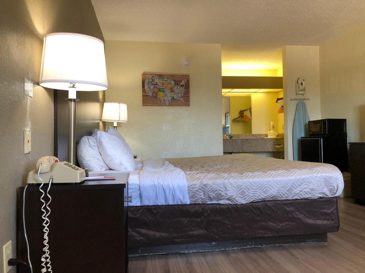 Econo Lodge Ντόθαν Εξωτερικό φωτογραφία