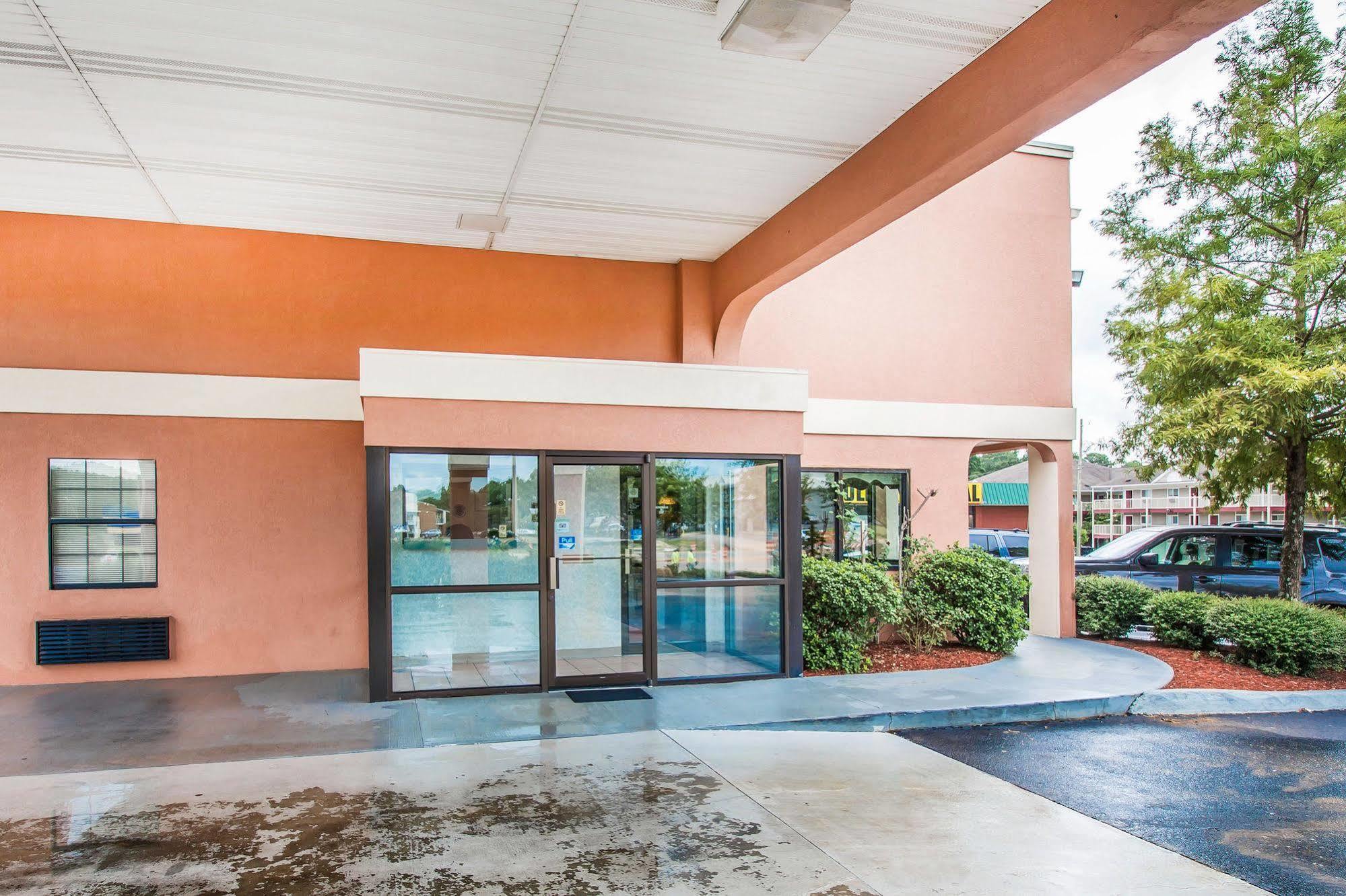 Econo Lodge Ντόθαν Εξωτερικό φωτογραφία